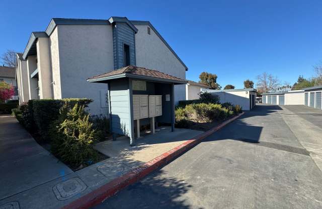 2 Bed - 2 Bath fully remodeled condo in Granite Hills