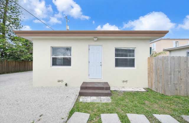 1744 Madison Street unit: 1