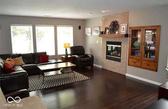 12906 Pleasant View Lane