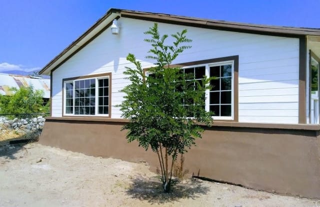 1396 Garnet Avenue - 1396 Garnet Street, Redlands, CA 92359