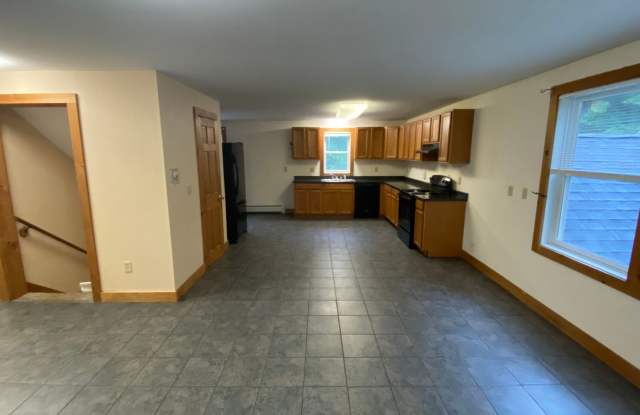 Very Large 4 Bedroom/1 Bath Apartment - Heat/hot water included! In unit Laundry