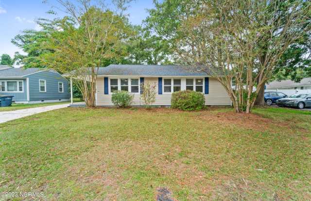 Photo of 529 Henderson Drive