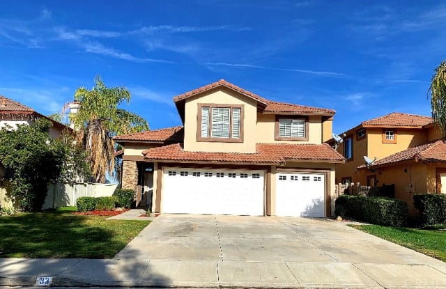 33 Bella Donaci - 33 Bella Donaci, Lake Elsinore, CA 92532