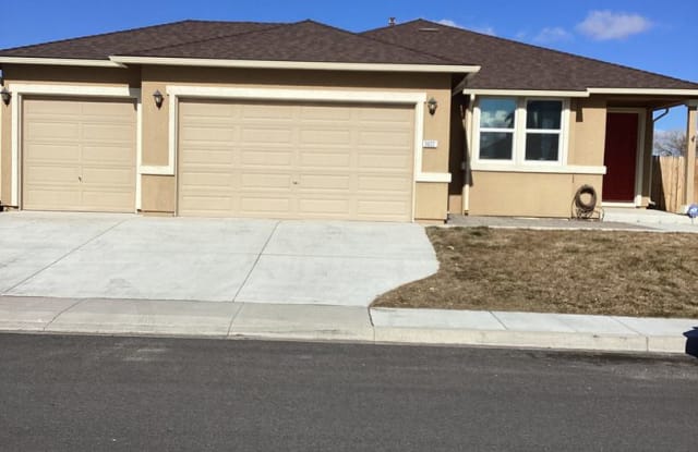 3022 Stillwater Way - 3022 Stillwater Way, Fernley, NV 89408