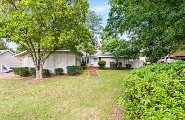 4Bed/2Bath Available!