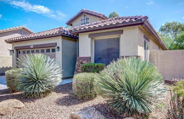 BEAUTIFUL 4-BEDROOM IN POWER RANCH!