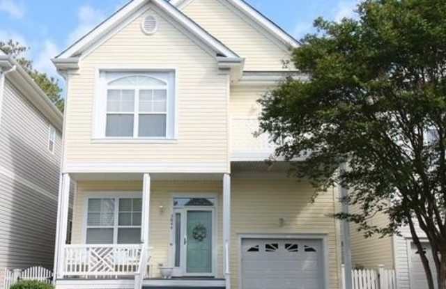 3844 Three Ships Landing