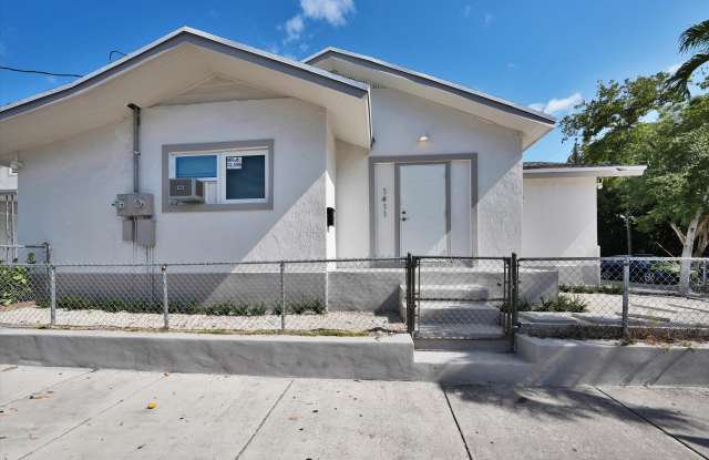 1411 SW 3rd st - 2