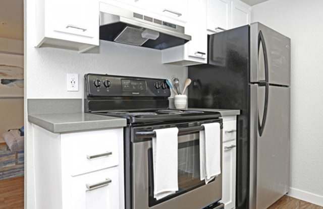 Arbor Walk Apartments