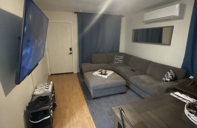 Photo of 7324 Milton Avenue