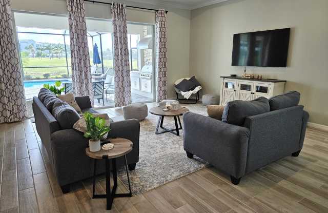 Photo of 5981 Berwick Ln