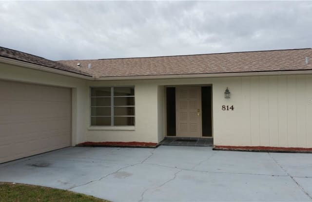 814 ELLICOTT CIRCLE NW - 814 West Ellicott Circle, Port Charlotte, FL 33952