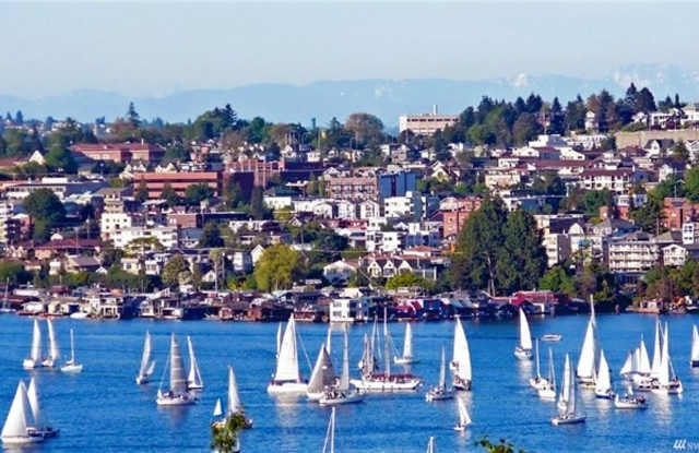 Photo of Furnished 2 bedroom Condo with view of Lake Union