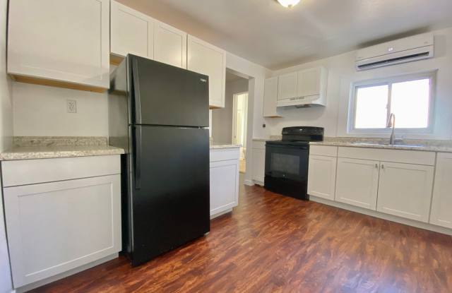 432 Albany Ave