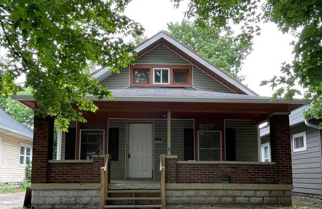 1207 N Kealing Avenue