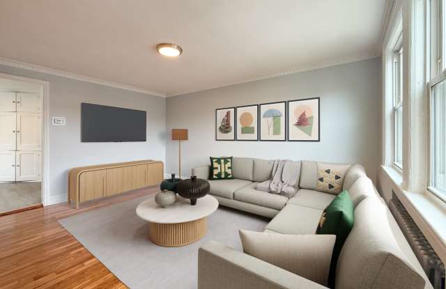 Photo of 7 Wilmington Ave