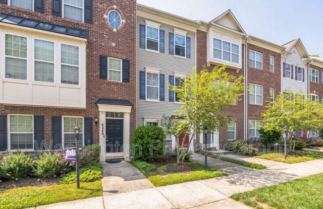 4238 Potomac Highlands Cir
