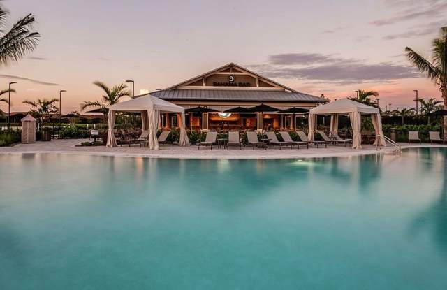 ** BRAND NEW 4 BED-3 FULL BATH BEAUTIFUL SINGLE FAMILY HOME IN AMAZING ESPLANADE BY THE ISLANDS ** SEASONAL** SEE RATES BELOW **