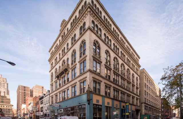 701-1 SANSOM Street unit: 502