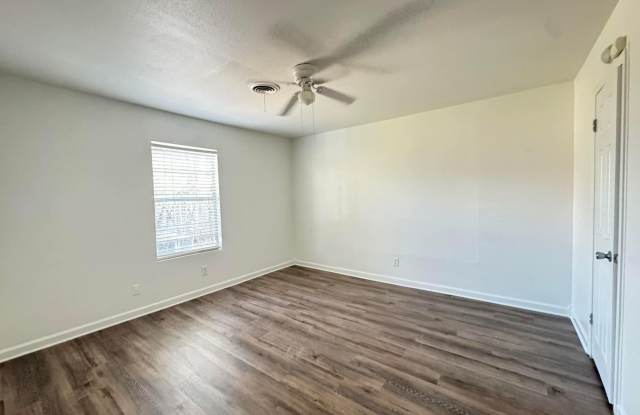 Photo of Spacious, remodeled 4 Bed, 2 Bath Home in Lubbock, TX
