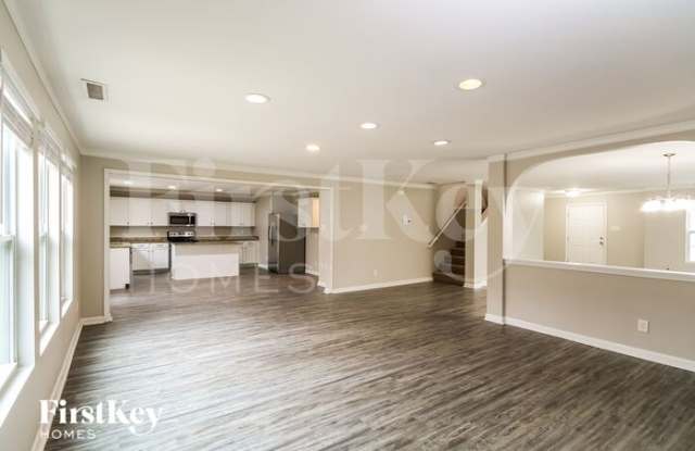 3312 Aldwych Way
