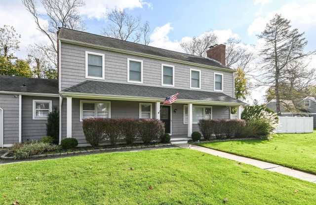 305 Bay Haven Lane