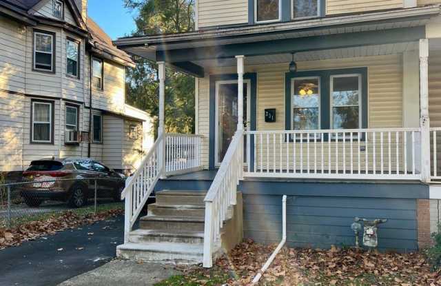 231 Hirst Ave - 231 Hirst Avenue, East Lansdowne, PA 19050