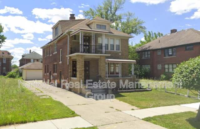 3209-3211 West Grand Street - 1