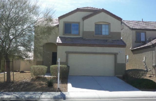 633 Claxton Ave - 633 Claxton Avenue, North Las Vegas, NV 89084