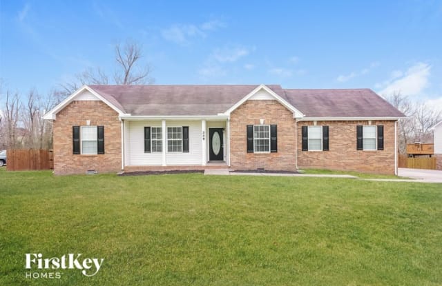 349 Janet Drive - 349 Janet Drive, Pleasant View, TN 37146