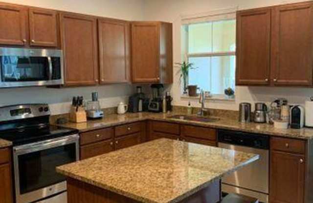 4547 Mediterranean Circle, Palm Beach Gardens, FL 33418