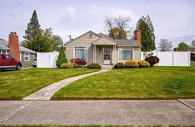 Coming Soon North Side 3 bedroom 2 bath - 2404 West Upton Avenue, Spokane, WA 99205