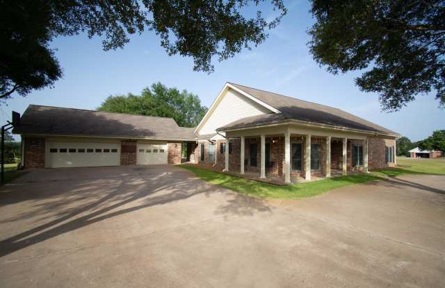 Photo of 6103 Homeland Lane