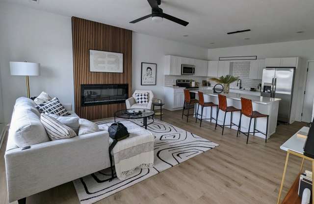 2404 Westover Boulevard, Building A, Unit #103