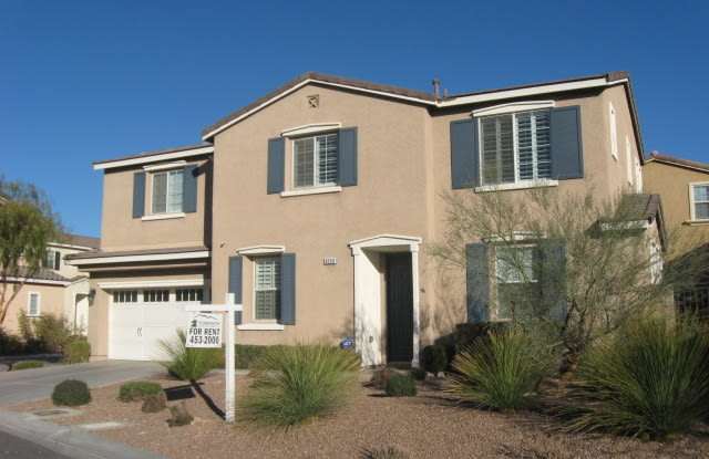 Beautiful, Spacious Four Bedroom + Loft Home in Gated Community!