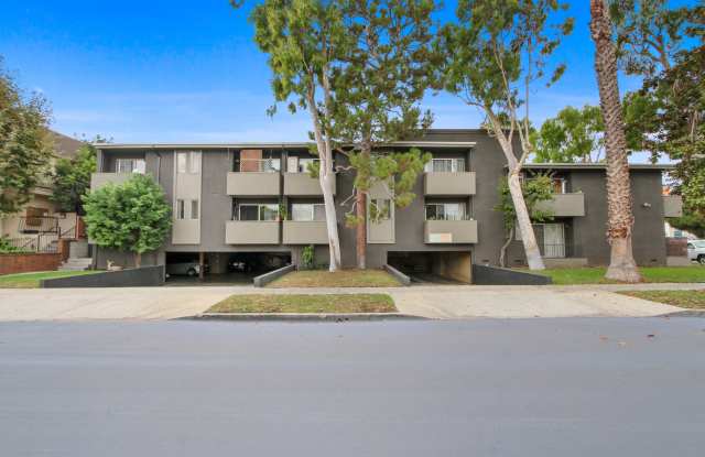 10310 Regent Apartments