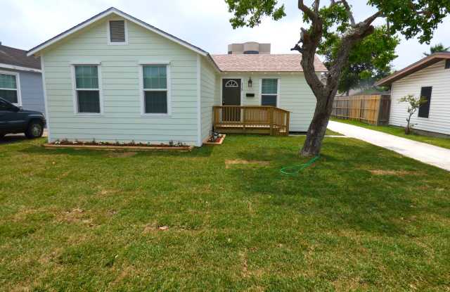 Photo of 3529 Topeka Street