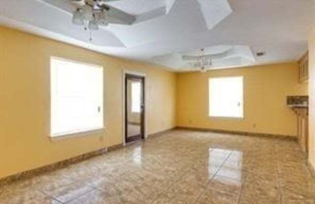 800 North 16th Street