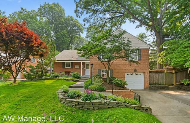 9321 Corsica Dr