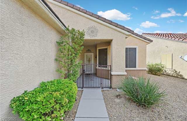 3119 Olivia Heights Avenue