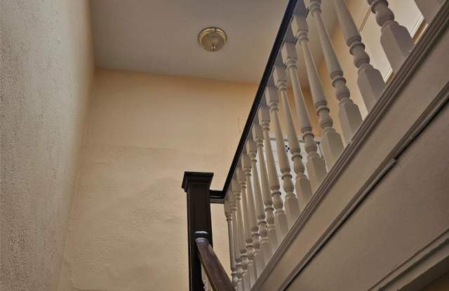 180 Jericho Turnpike