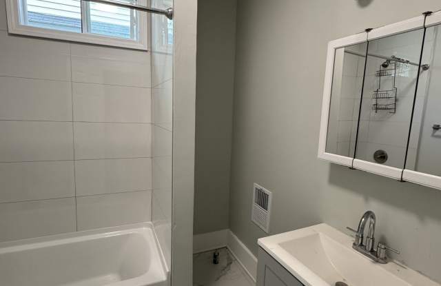 Photo of 28 Alstrum Street