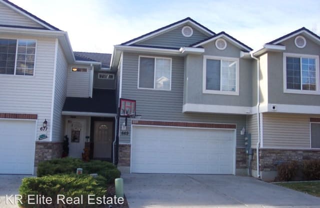 669 Plum Creek - 669 Plum Creek Ln, Ogden, UT 84404