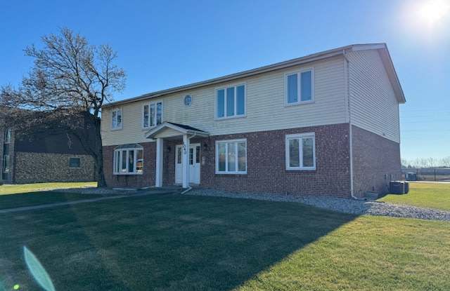 Photo of 1040 Camellia Drive - 3