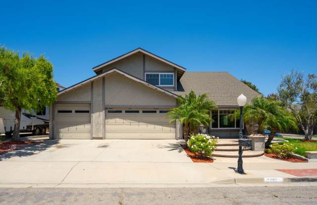 Beautiful 3-Bedroom Home with an Entertainer's Backyard in Desirable Montalvo Neighborhood!