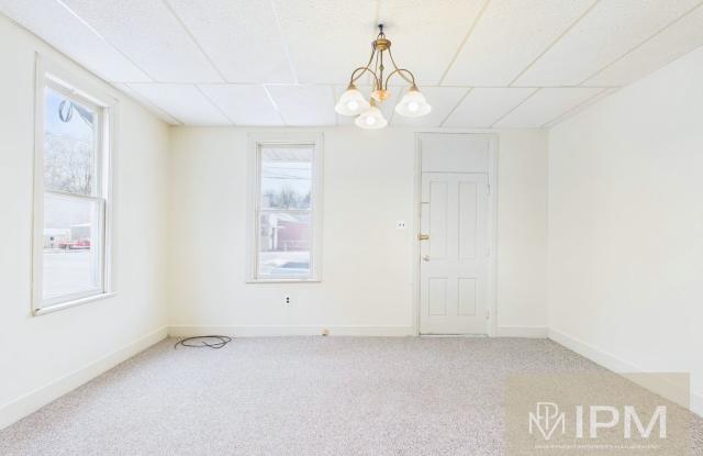 Charming 3 Bedroom, 1 Bath Home in Northeastern Schools!