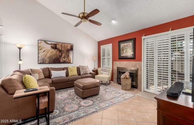 Photo of 11011 N 92ND Street