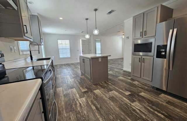 6661 Hidden Oaks Drive