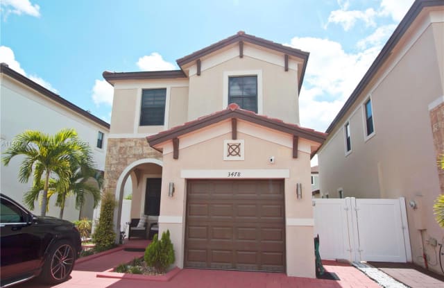 3478 W 110th St - 3478 West 110th Street, Hialeah, FL 33018