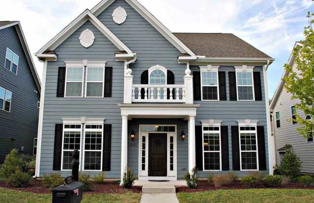 Stunning custom on in Kitts Creek - 5 Bedrooms, Gorgeous amenities, Fenced-in yard! photos photos